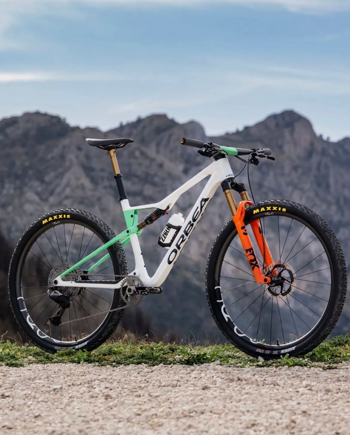 Mountain Bike